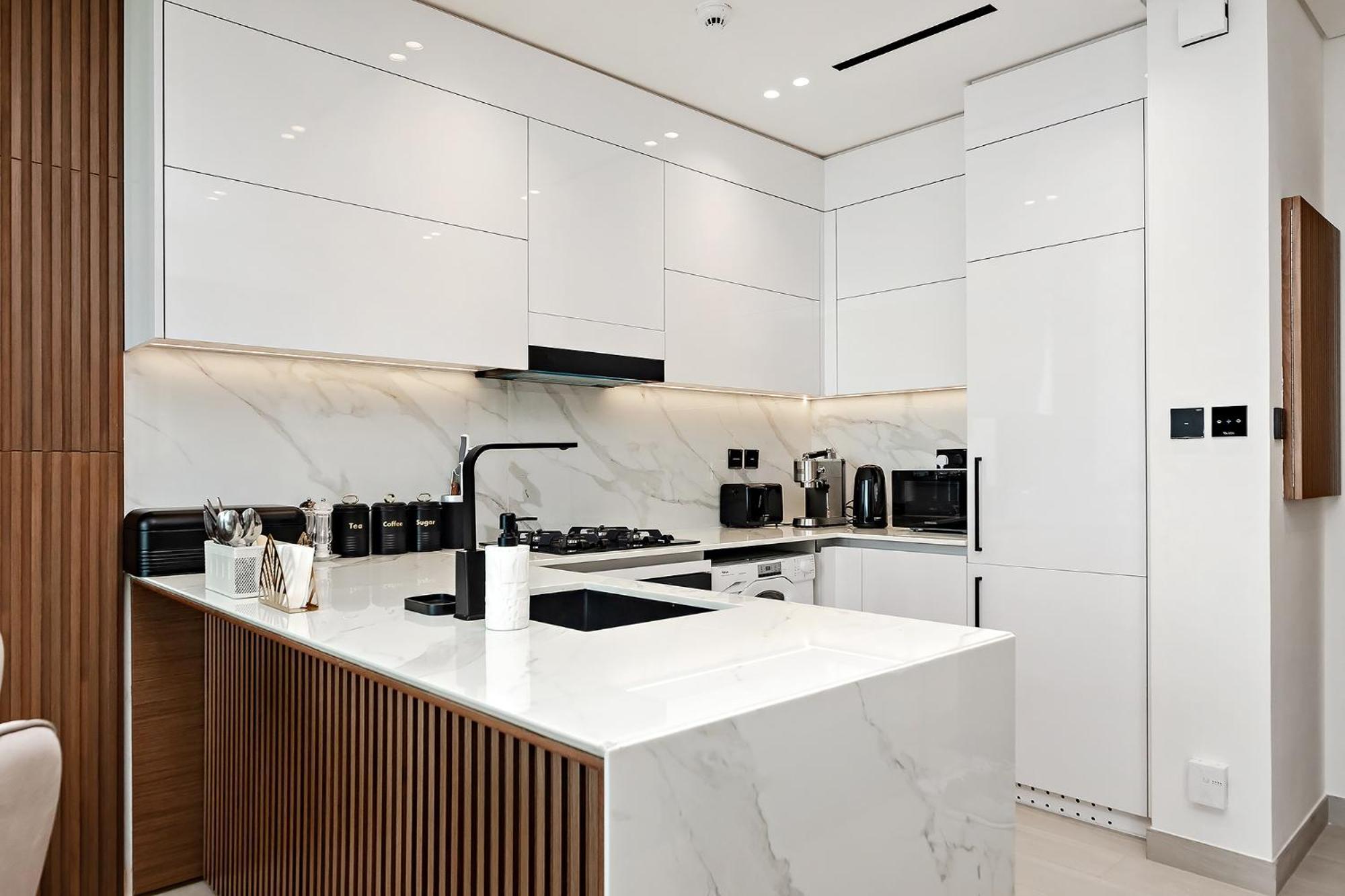 Luxury 1br At Binghatti Onyx Jvc Dubai